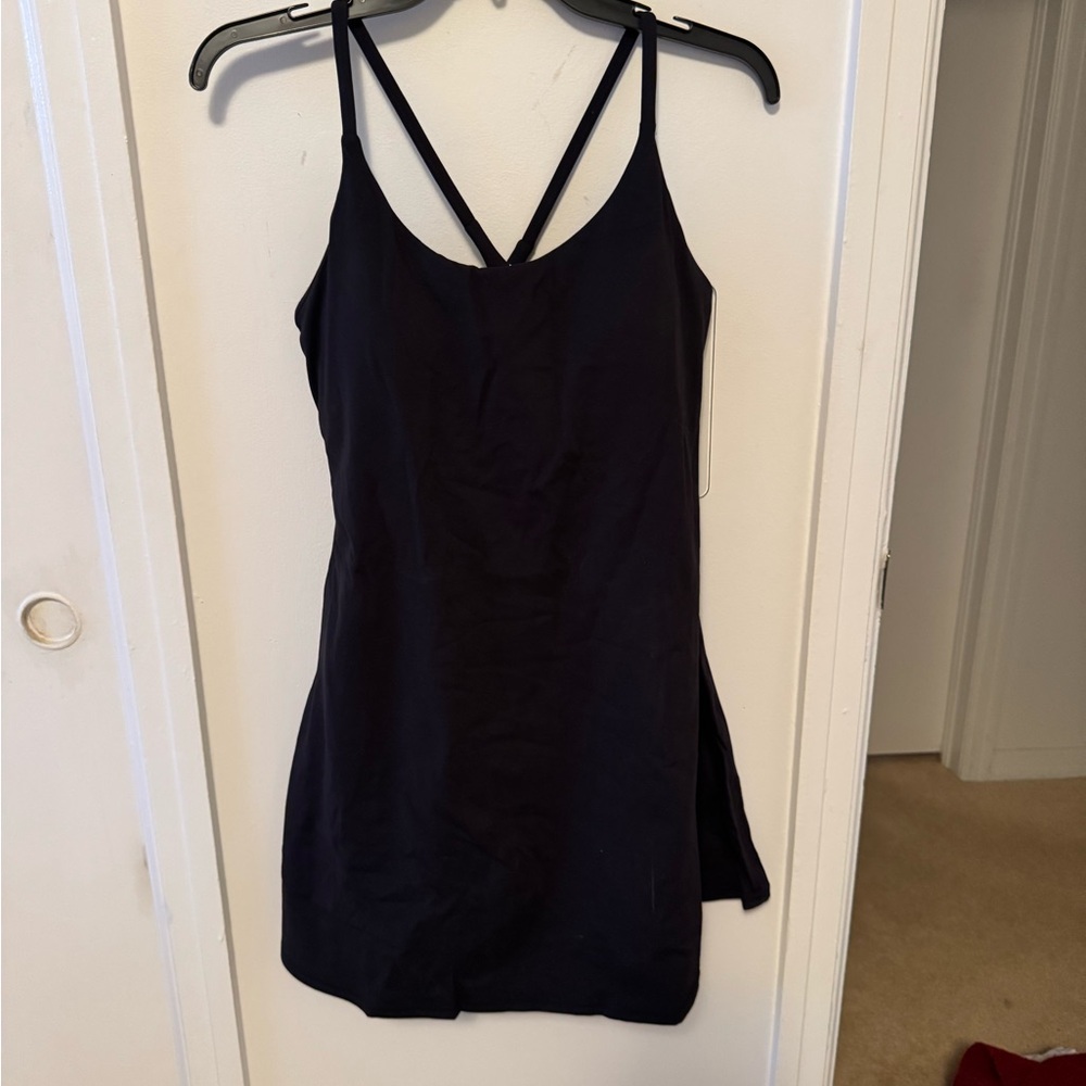 HALARA Black Backless Camisole Top